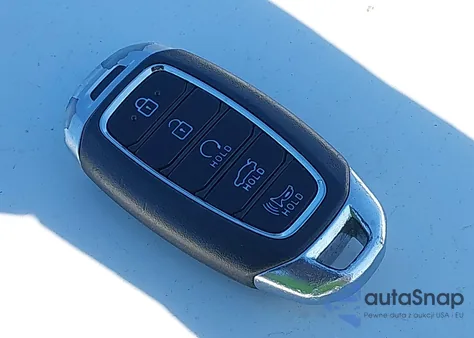 2022 Hyundai Elantra Sel z USA, uszkodzony, nr VIN 5NPLM4AG7NH056628